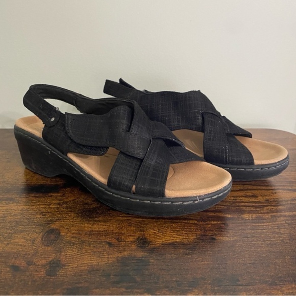 Clarks Women's Merliah Echo Black Heeled Sandal size 7.5